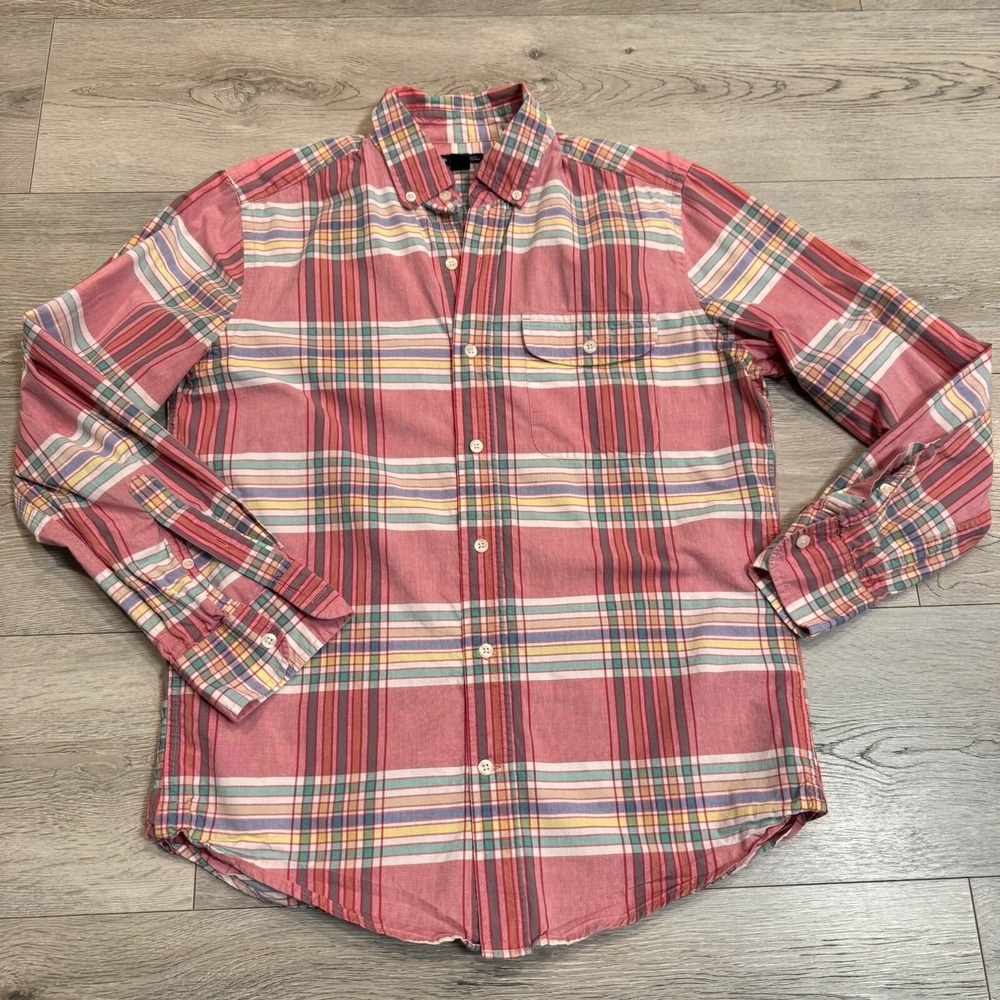 Gap Slim Fit Mens Medium M Button Down Light Red Plaid Cotton‎ Shirt